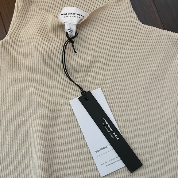 Who What Wear High Neck Tank Top - Picture 4 of 4